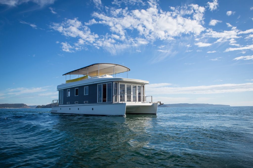 Solar challenge Mothership Marine