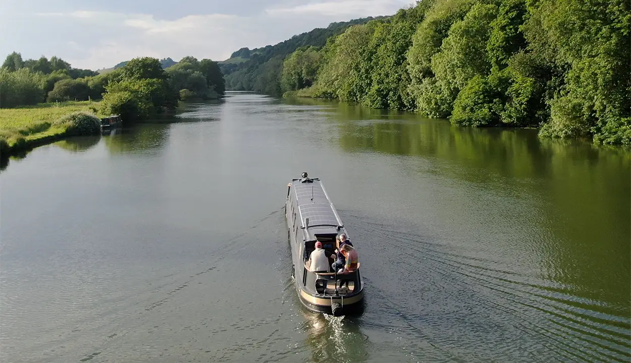 Electric Narrowboat Builders